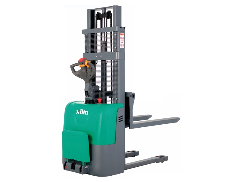 Elektrický stohovací vozík (CDD15K/CDD20K) 1500 – 2000 kg, 1600 – 4000 mm